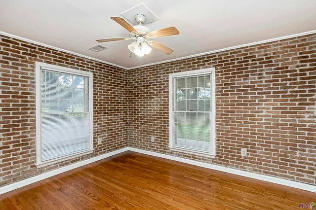 $180,000 | 6165 Highway 74, St. Gabriel, LA 70776