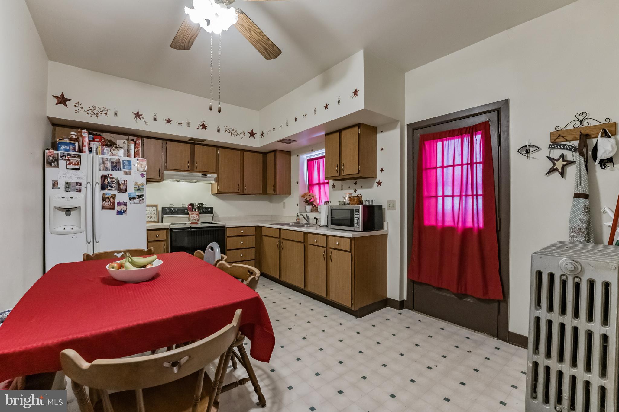 1108 Station Road Palm, PA 18070 - Photo 4 of 24 Gallery Image 4