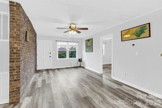 $250,000 | 6716 Navajo Trail, Sherrills Ford, NC 28673