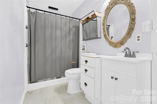 $250,000 | 6716 Navajo Trail, Sherrills Ford, NC 28673