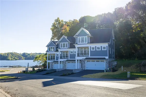 $719,000 | 409 Newport Road, Irondequoit, NY 14622