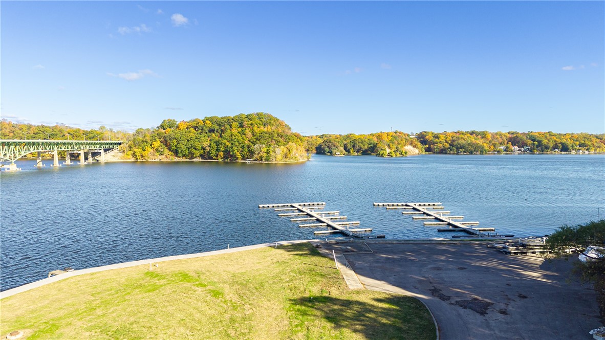 409 Newport Road Irondequoit, NY 14622 - Photo 38 of 50