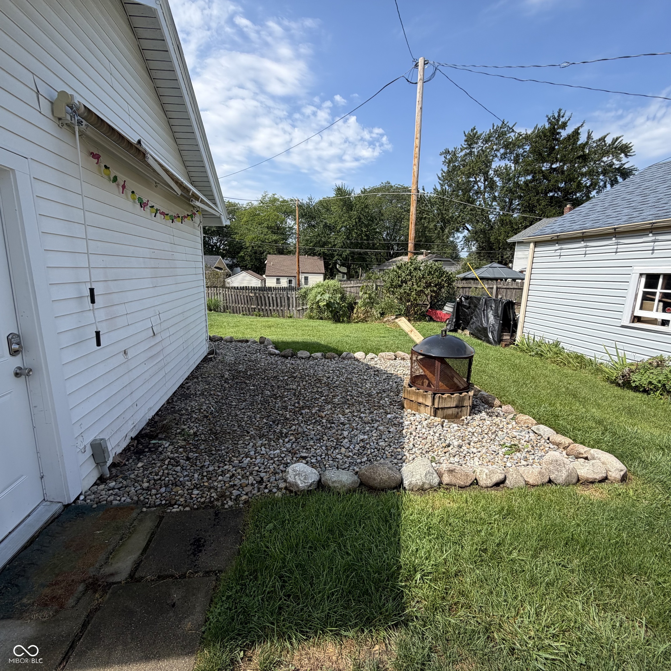 1623 Fairhill Road Fort Wayne, IN 46808 - Photo 7 of 8 Gallery Image 7