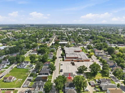$432,000 | 562 Keystone Avenue, Indianapolis, IN 46201