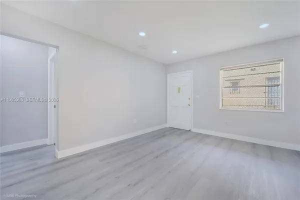 $2,400 | 1057 Northwest 30th Street, Unit 1059, Miami, FL 33127