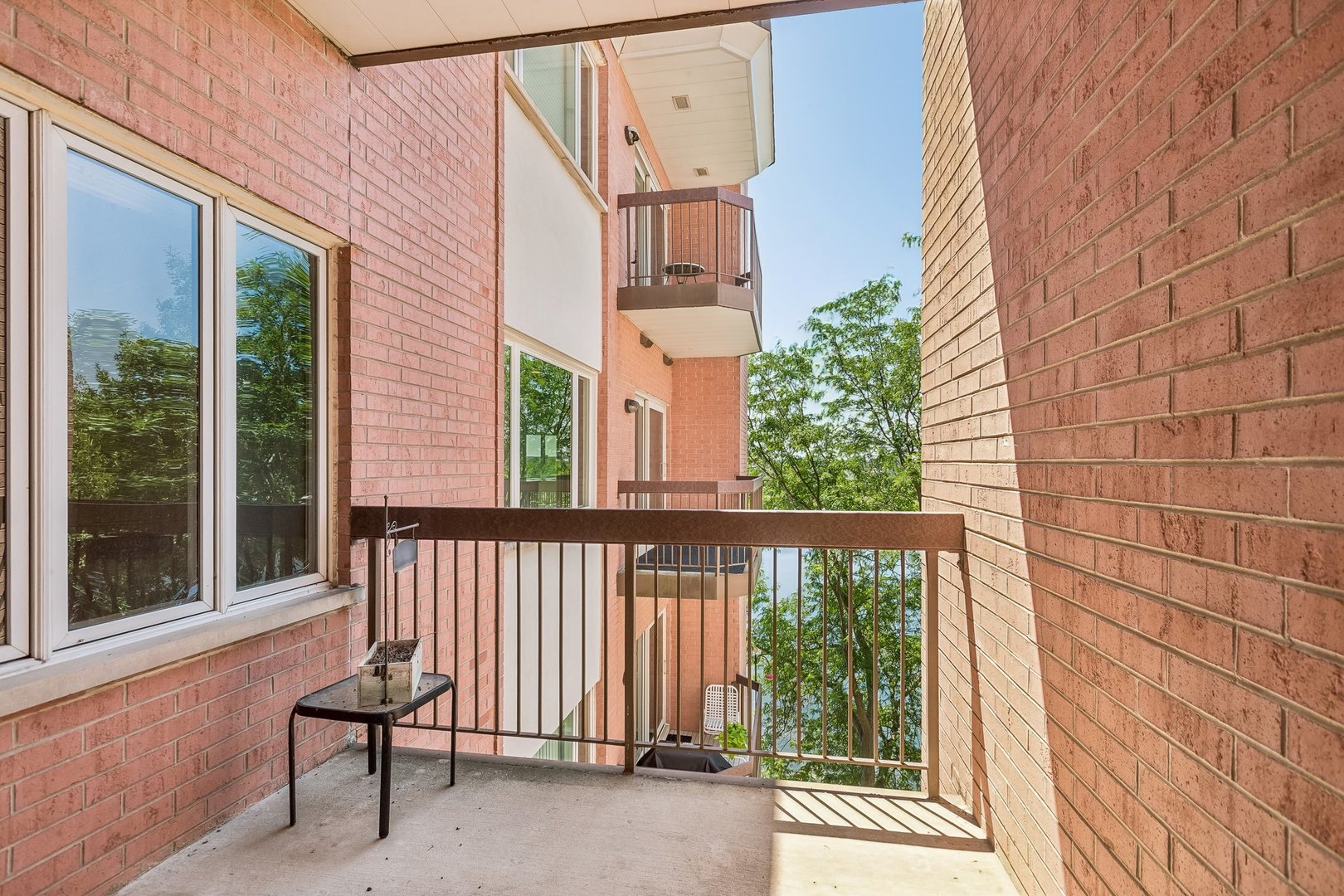 209 Rivershire Lane, Unit 504 Lincolnshire, IL 60069 - Photo 38 of 40