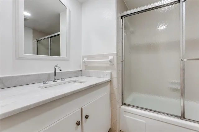 $189,000 | 5881 Preston View Boulevard, Unit 215, Dallas, TX 75240