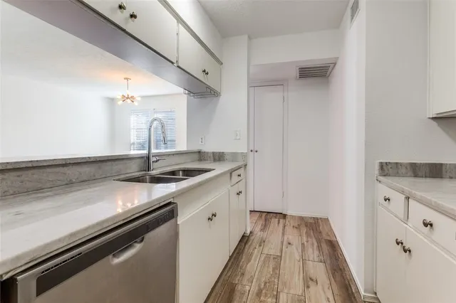 $189,000 | 5881 Preston View Boulevard, Unit 215, Dallas, TX 75240