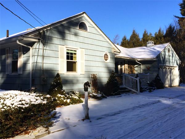428 Harvard Road Bolton, MA 01740 - Photo 10 of 11