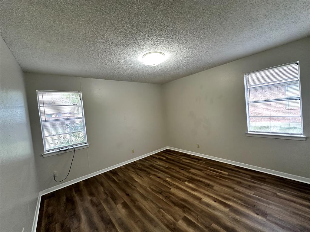 407 Maple Street, Unit B Commerce, TX 75428 - Photo 8 of 16