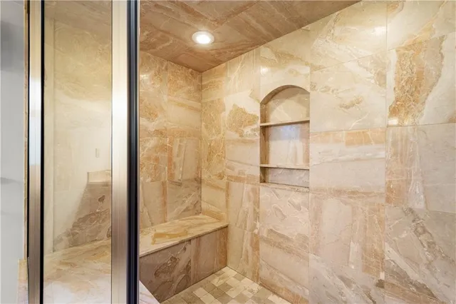 $699,900 | 421 Oaklawn Drive, Pittsburgh, PA 15241