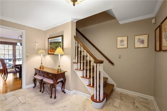 $699,900 | 421 Oaklawn Drive, Pittsburgh, PA 15241