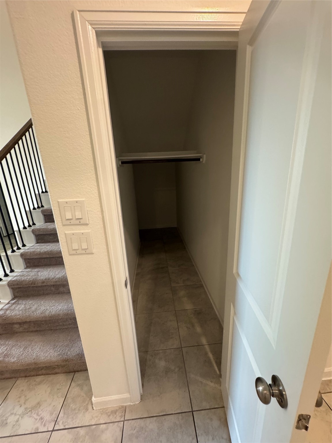 2911 Cooper Hawk Lane Richmond, TX 77406 - Photo 8 of 27