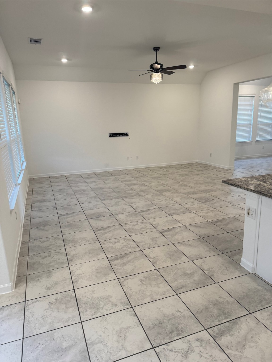 2911 Cooper Hawk Lane Richmond, TX 77406 - Photo 9 of 27