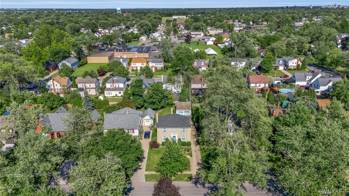 63 Grosvenor Road Tonawanda, NY 14223 - Photo 4 of 44
