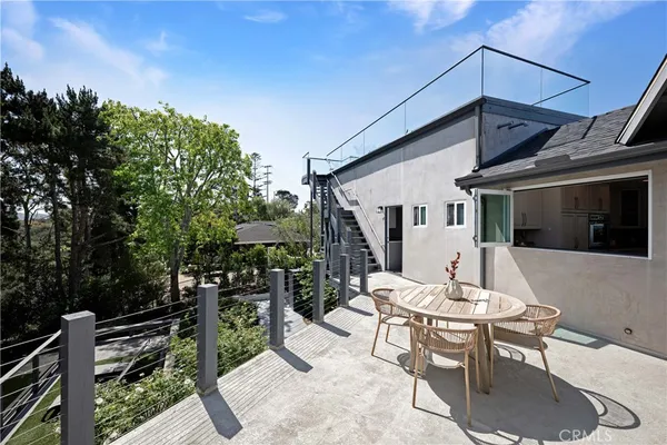 $3,075,000 | 102 Via Zapata, San Clemente, CA 92672