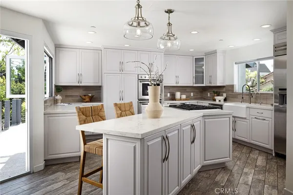 $3,075,000 | 102 Via Zapata, San Clemente, CA 92672