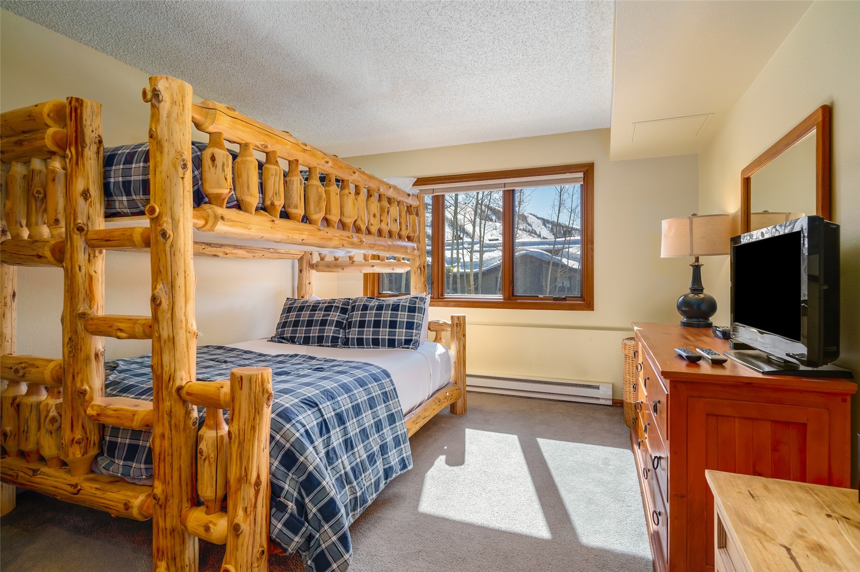 1675 Ranch Road, Unit 405 Steamboat Springs, CO 80487 - Photo 18 of 39 Gallery Image 18