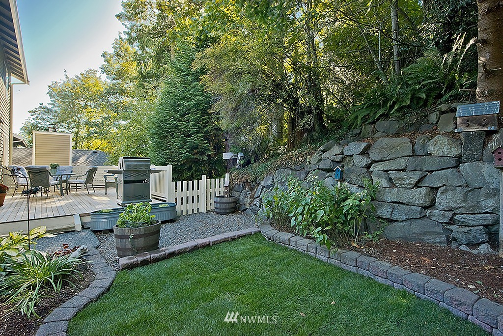 14717 104th Avenue Northeast Bothell, WA 98011 - Photo 22 of 22 Gallery Image 22