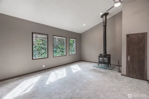 $849,000 | 28611 16th Avenue South, Federal Way, WA 98003