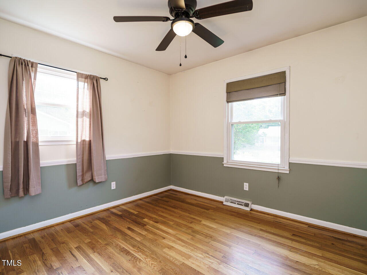 1505 Sedwick Road Durham, NC 27713 - Photo 25 of 30 025-1280x960-bedroom