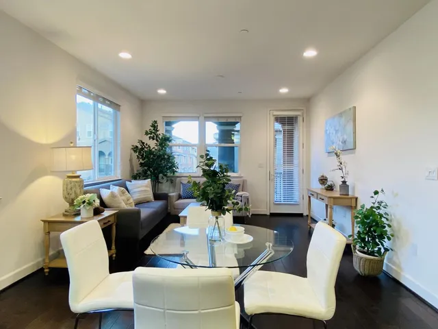 $1,098,000 | 2077 Lee Way, Milpitas, CA 95035