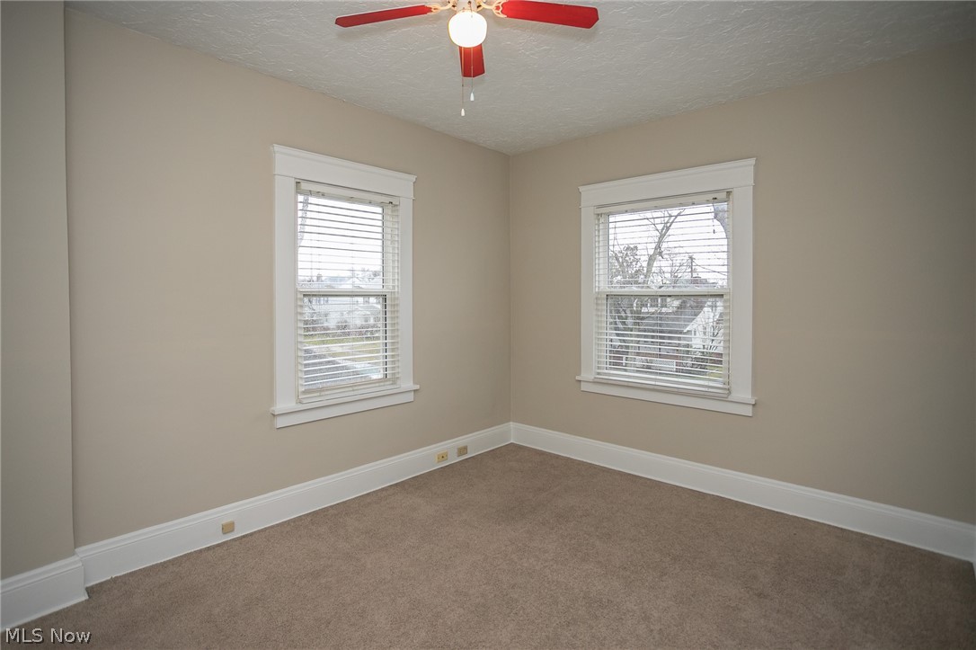 1475 Holmden Road South Euclid, OH 44121 - Photo 24 of 31