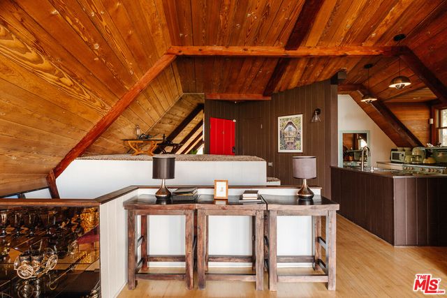 a picture of a outdoor space