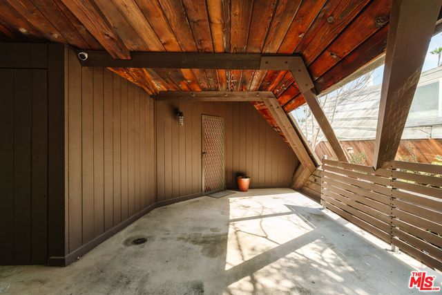 $1,585,000 | 6894 Pacific View Drive, Los Angeles, CA 90068