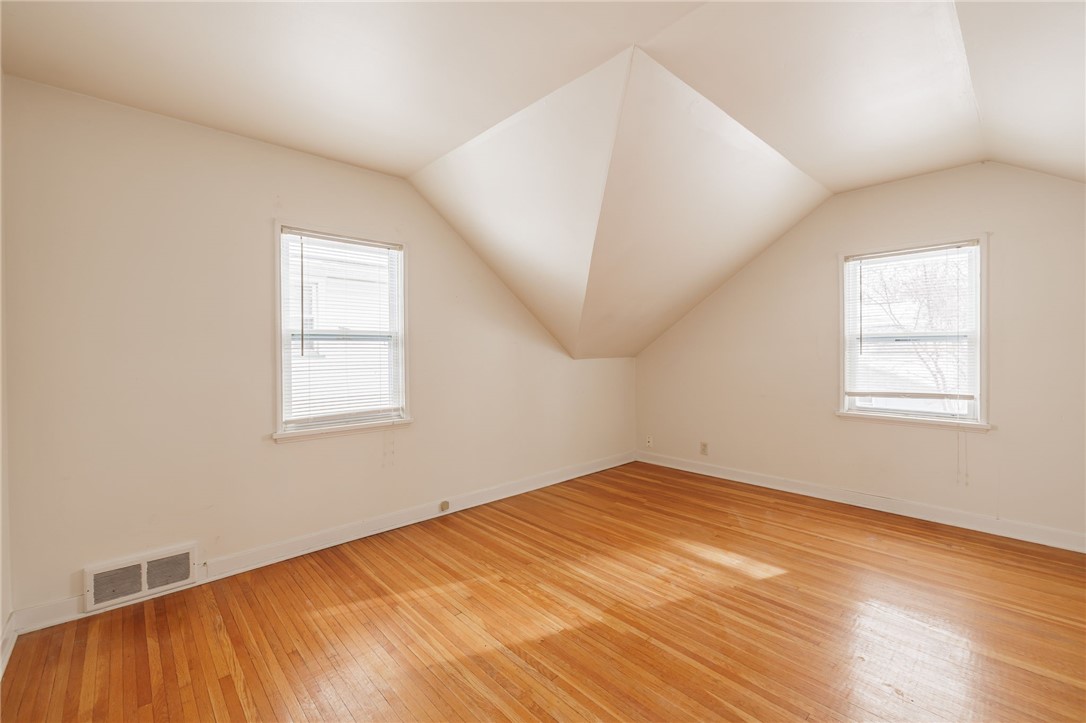 131 Edgemont Road Rochester, NY 14620 - Photo 11 of 12