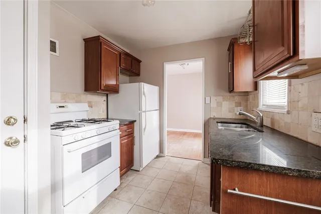 $2,200 | 131 Edgemont Road, Rochester, NY 14620