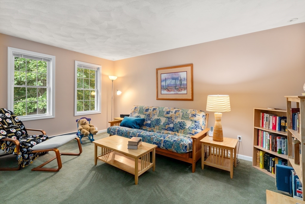 3 Exeter Road Hudson, MA 01749 - Photo 25 of 39