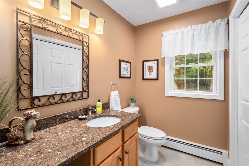 3 Exeter Road Hudson, MA 01749 - Photo 28 of 39