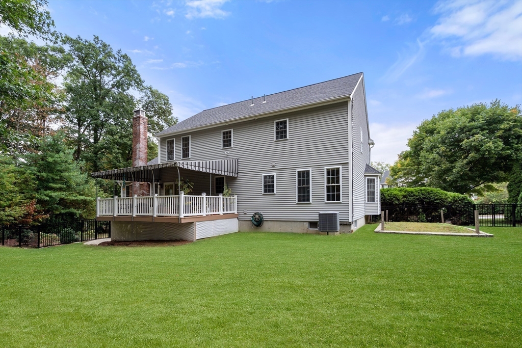 3 Exeter Road Hudson, MA 01749 - Photo 36 of 39