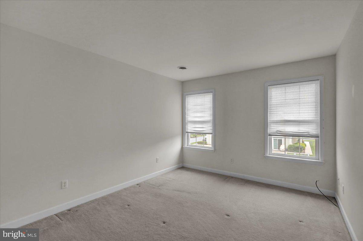 214 Springmont Drive Reading, PA 19610 - Photo 19 of 28 Gallery Image 19
