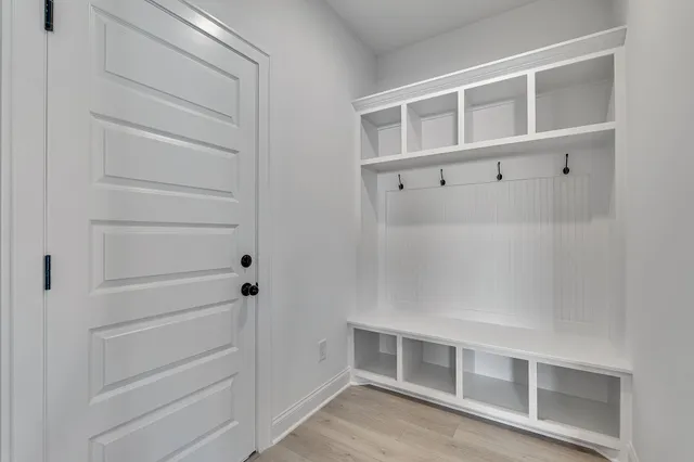 a view of an empty walk in closet