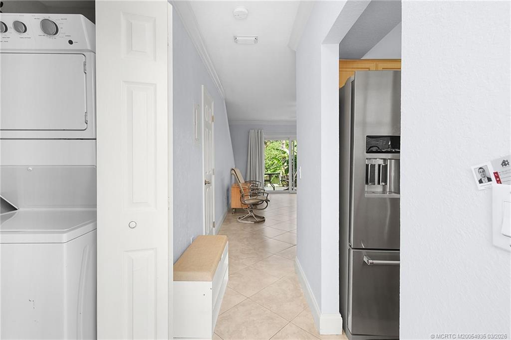 3129 Southeast Indian Street, Unit 3 Stuart, FL 34997 - Photo 6 of 28 a view of hallway with livingroom and hallway
