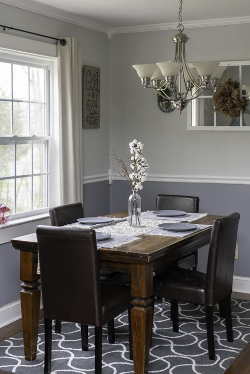 Dining Rm