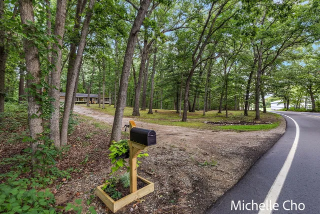 $389,000 | 4525 132nd Avenue, Hamilton, MI 49419