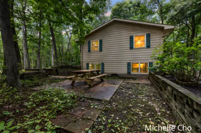 $389,000 | 4525 132nd Avenue, Hamilton, MI 49419