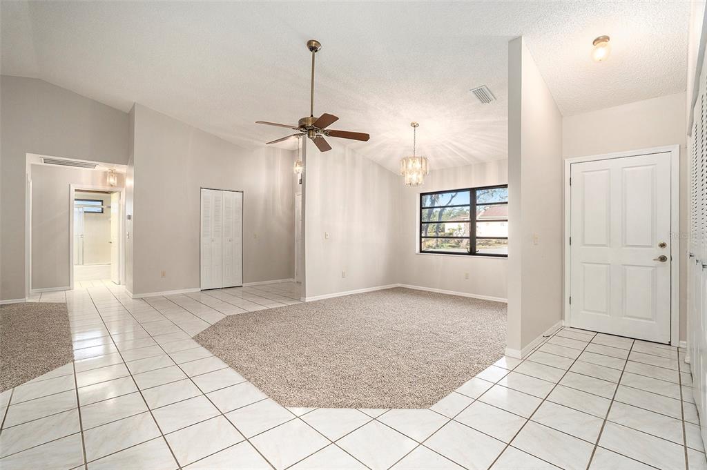 7320 Auburn Lane New Port Richey, FL 34654 - Photo 9 of 28 a view of an empty room and window