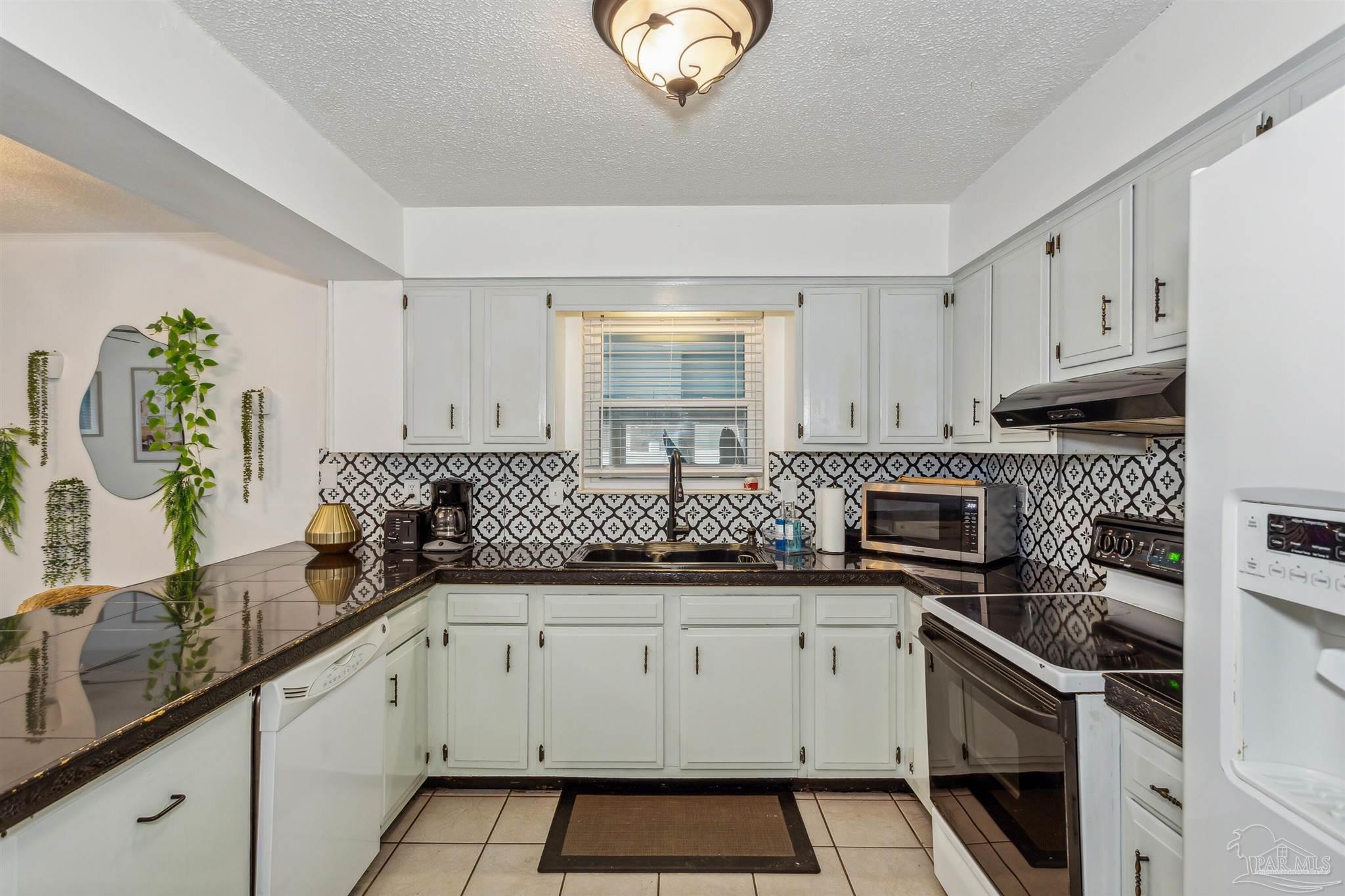 5702 Scotland Road Pensacola, FL 32526 - Photo 16 of 56 Gallery Image 16