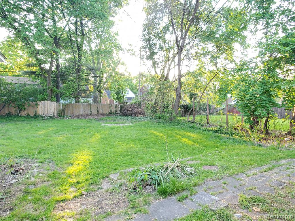 17151 Stout Street Detroit, MI 48219 - Photo 21 of 21
