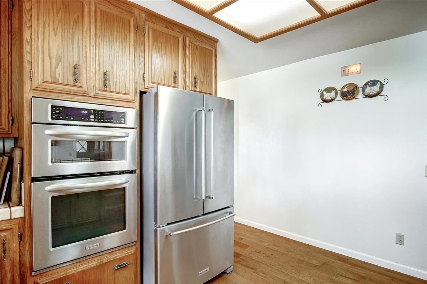 280 Lone Tree Road Hollister, CA 95023 - Photo 16 of 77 Gallery Image 16