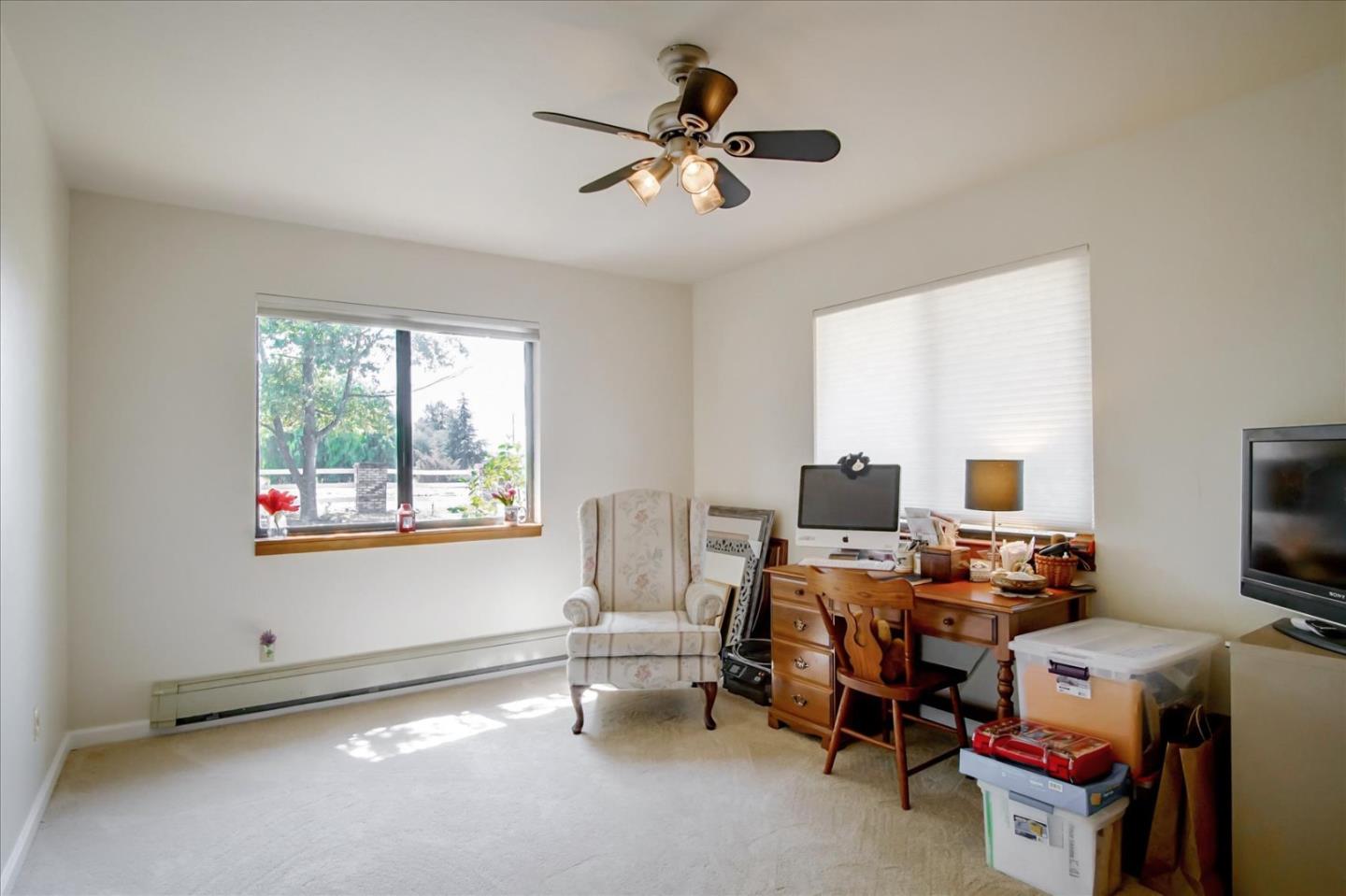 280 Lone Tree Road Hollister, CA 95023 - Photo 24 of 77 Gallery Image 24