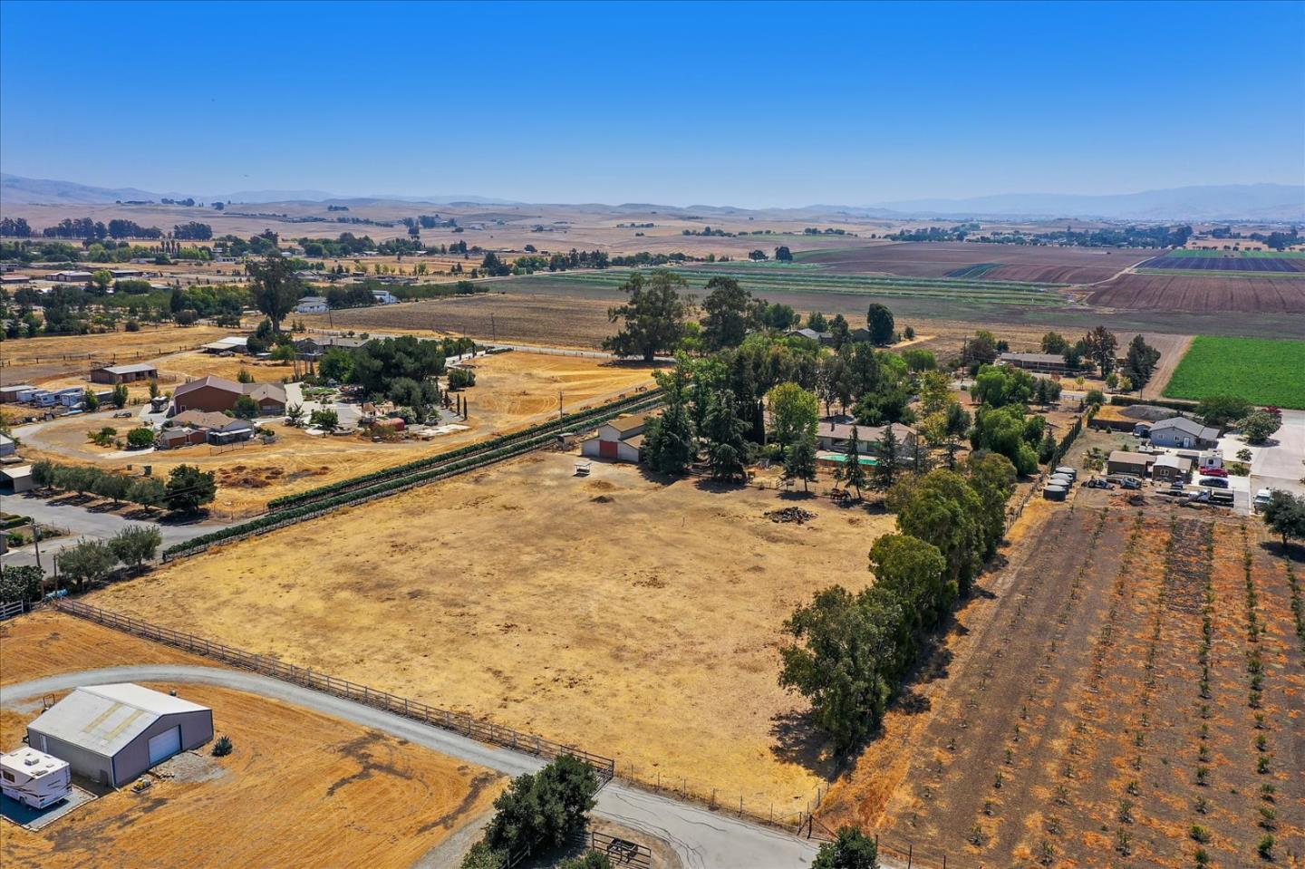 280 Lone Tree Road Hollister, CA 95023 - Photo 69 of 77 Gallery Image 69