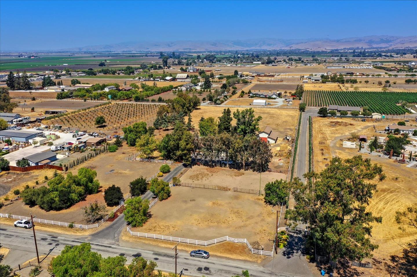 280 Lone Tree Road Hollister, CA 95023 - Photo 75 of 77 Gallery Image 75