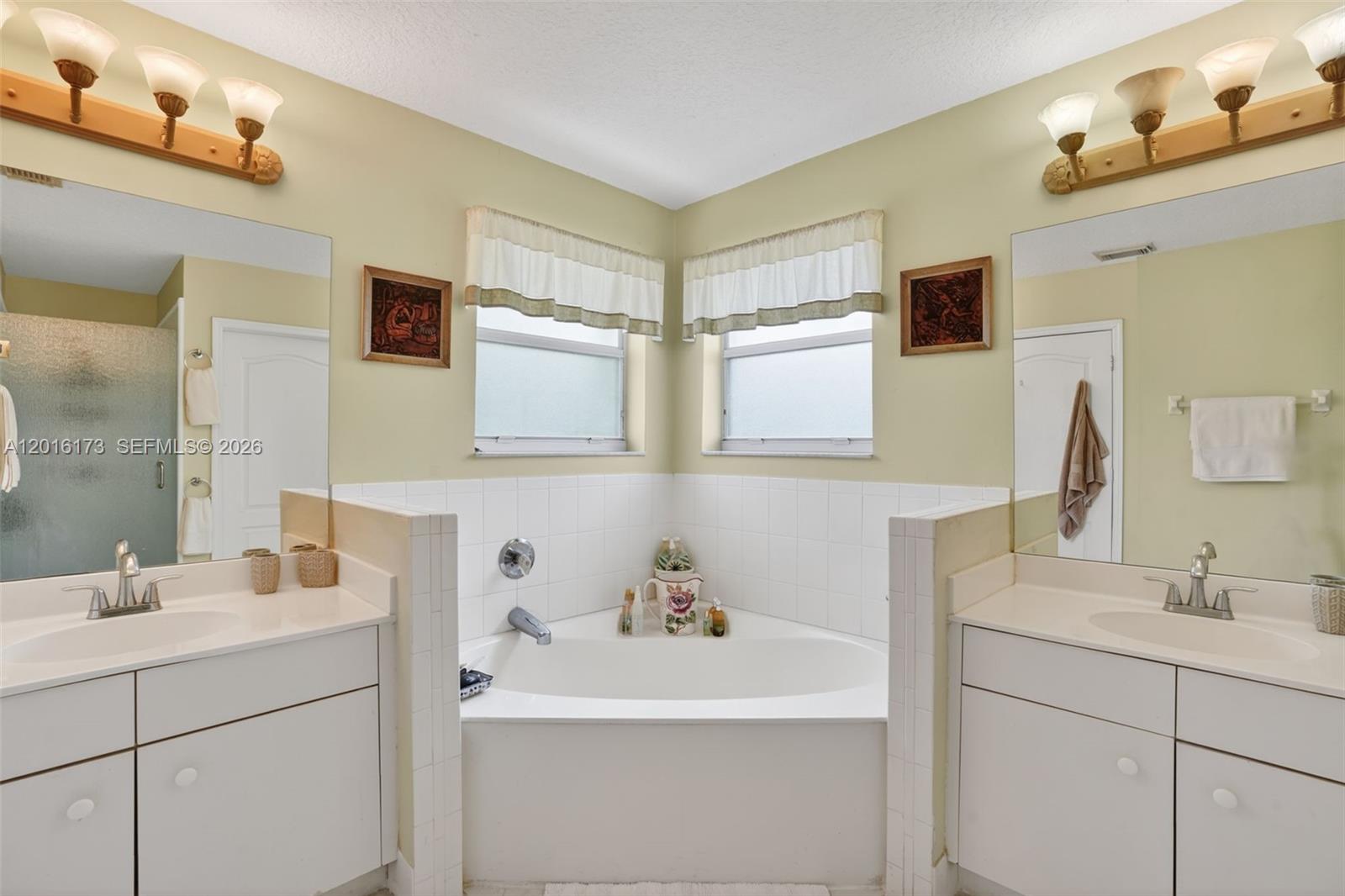 10331 Southwest 164th Court Miami, FL 33196 - Photo 36 of 46