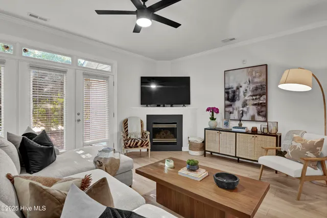 $359,000 | 5813 Wrightsville Avenue, Unit 111, Wilmington, NC 28403