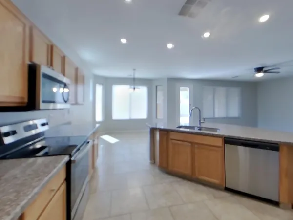 $1,939 | 43207 Lindgren Drive, Maricopa, AZ 85138